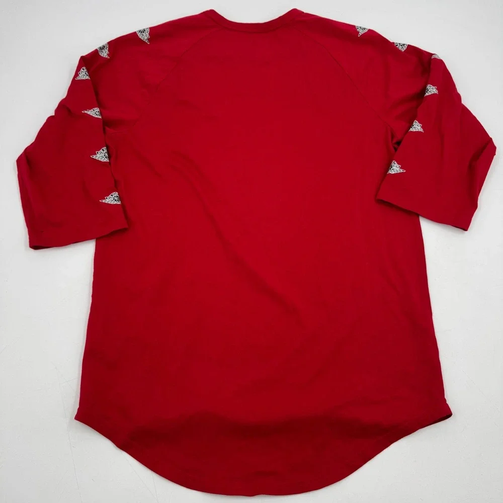 Nike Air Jordan Red Three Quarter Sleeve Logo T-Shirt Mens‎ Size M AA1911-PTI